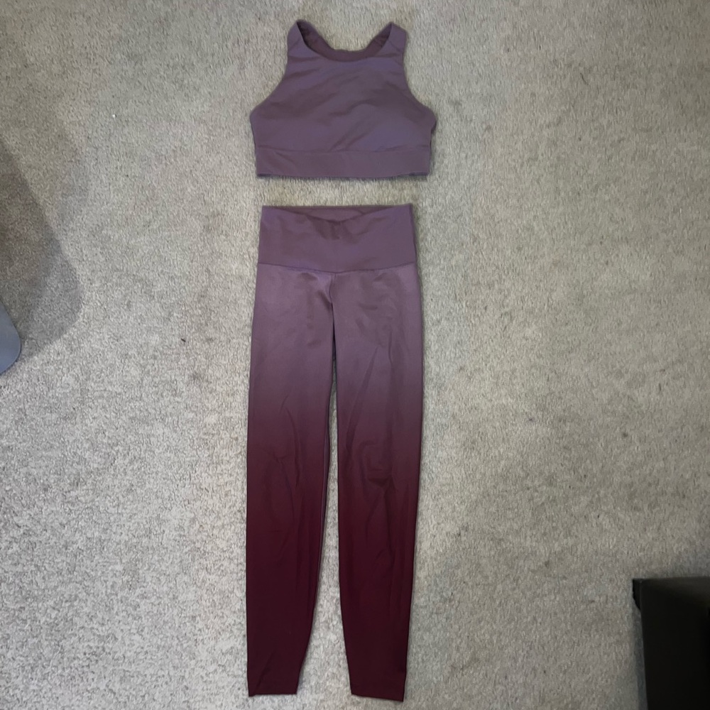 Old navy go dry leggings and top set